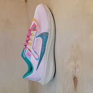 Nike Air Zoom Pegasus 40 x Familia Pinksicle and Stadium Green Sneakers